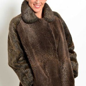 Beautiful Dk Brown Dyed Beaver Fur Coat Stroller